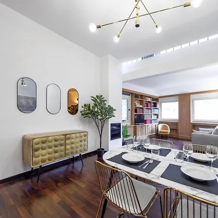 Elizabeth's Place Spanish Steps 로마